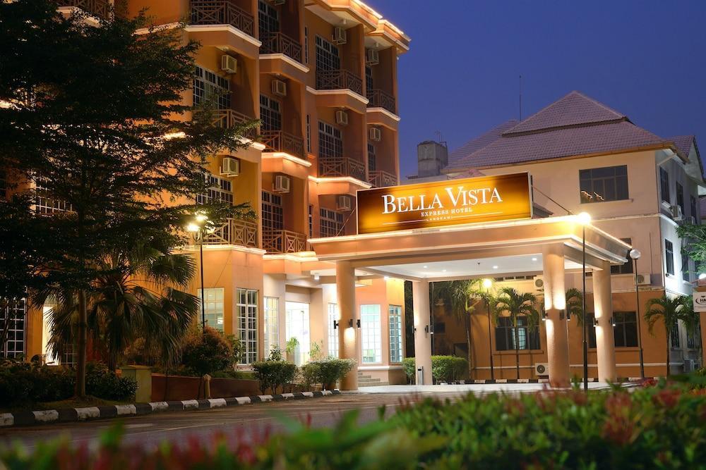 Bella Vista Express Hotel Pantai Cenang  Exterior foto