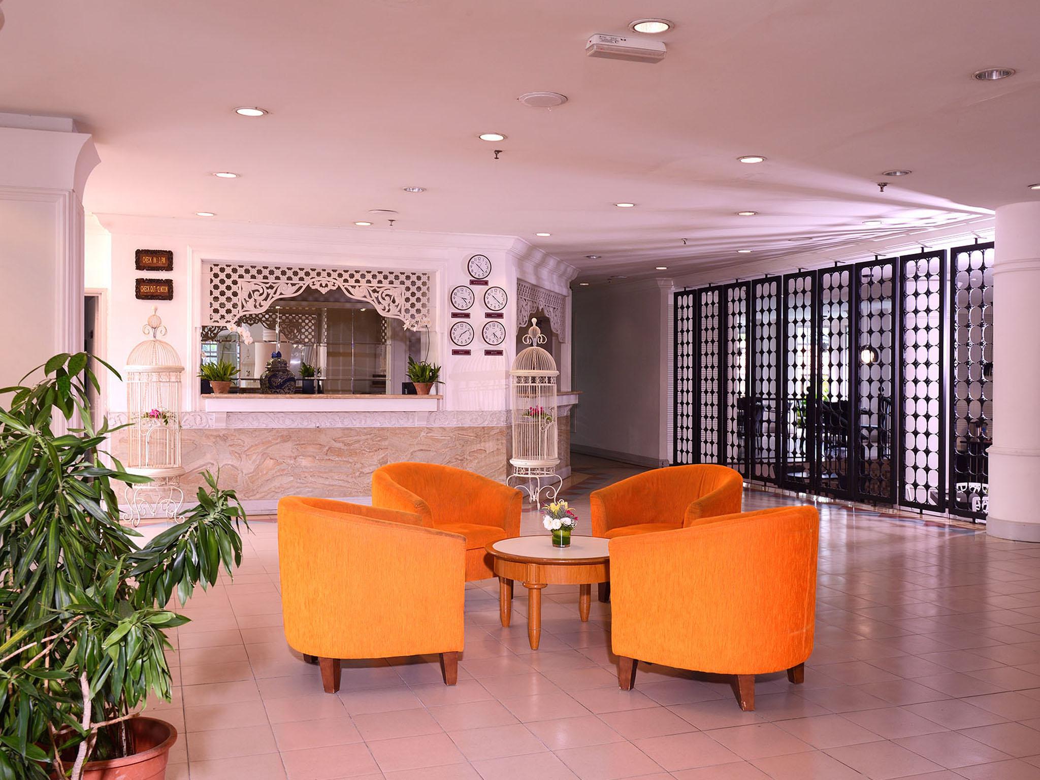 Bella Vista Express Hotel Pantai Cenang  Exterior foto
